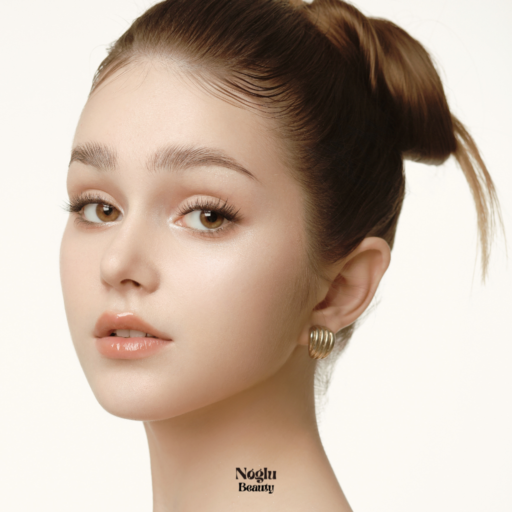 Everyday Elegance Pre-glued Lashes